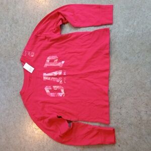 NWT Gap Shiny Logo Girls Top Medium